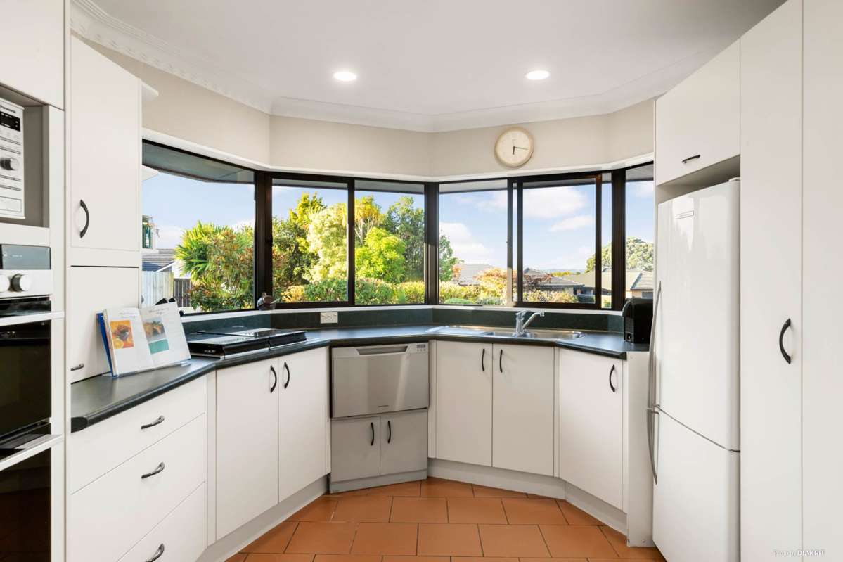 12 Emsworth Court_1