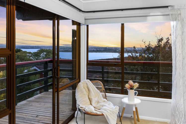 81 Rosecamp Road Beach Haven_10