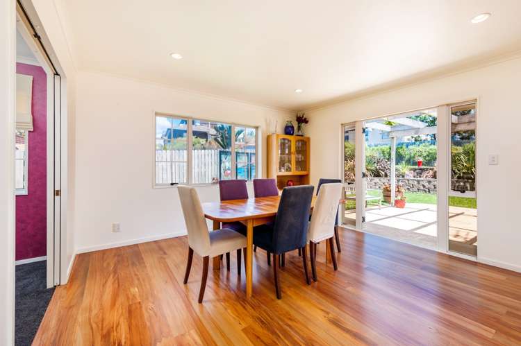 8 San Ambrosio Rise Henderson_11