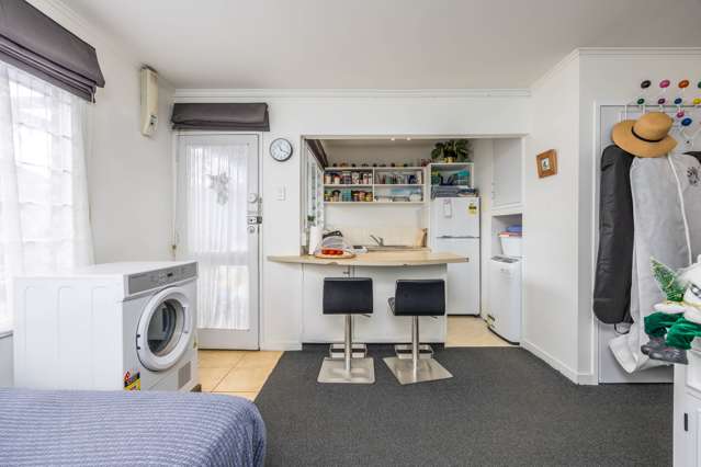 4/373 Khyber Pass Road Newmarket_3