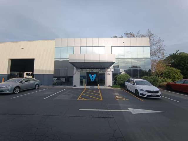 138 Hugo Johnston Drive Penrose_1