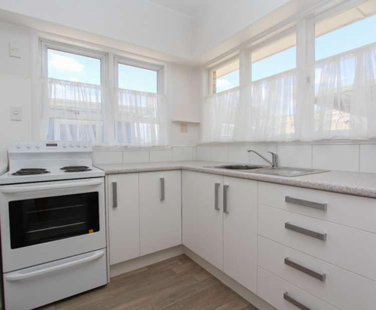 18 Oxford Street 10458_8