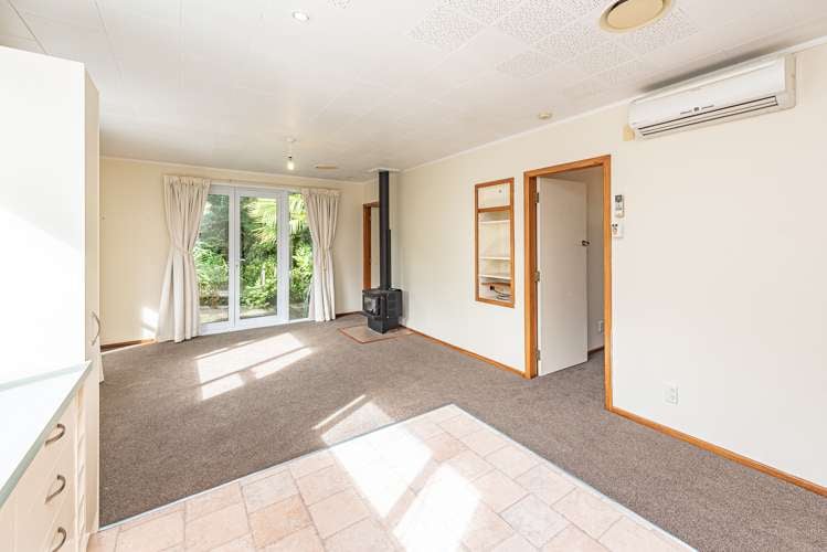 5B Glandwr Crescent Whanganui East_3