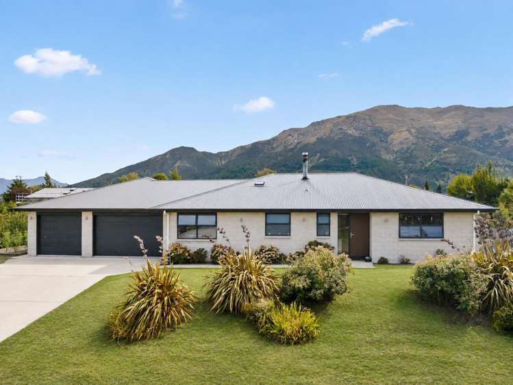 1 Mary Ln Lake Hāwea_15