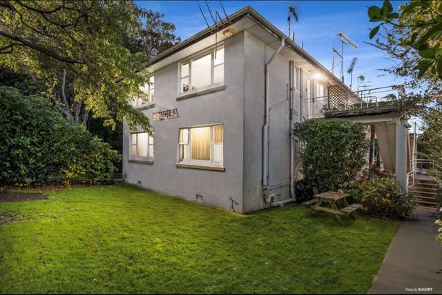 4/24 Savannah Street 1662_4