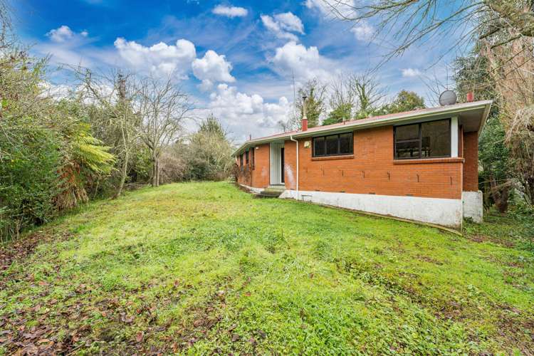 6 Roslyn Street Taumarunui_13