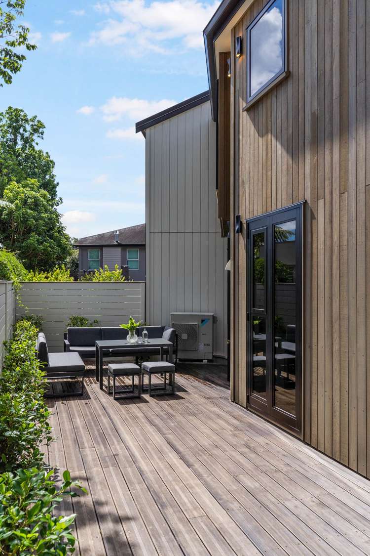 43a Empire Road Epsom_17