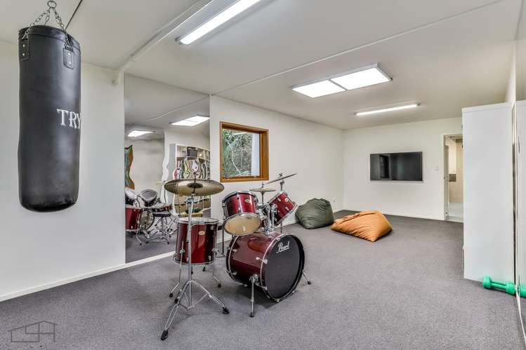 184 Laingholm Drive Titirangi_19