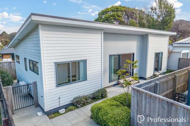Modern, Low-Maintenance Living at 15A Burden Ave