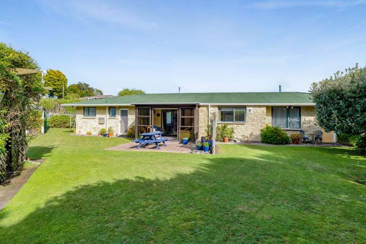 2 Bronte Place Whalers Gate_16