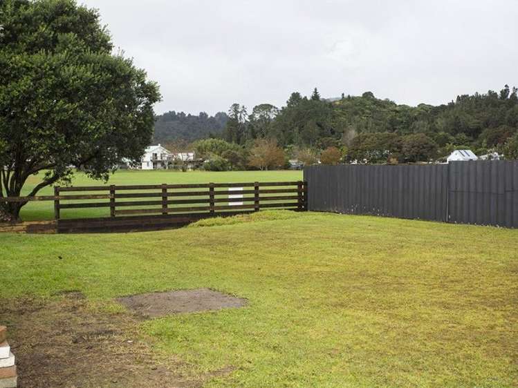 100b The Drive Whangamata_9