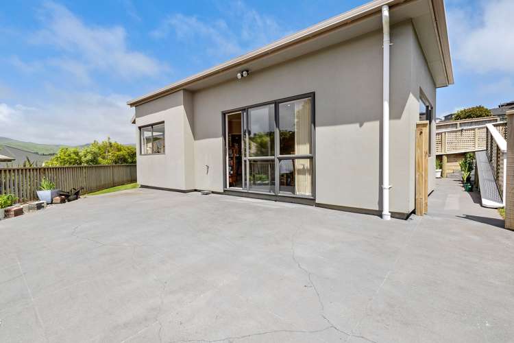 33 Te Puia Drive Aotea_17