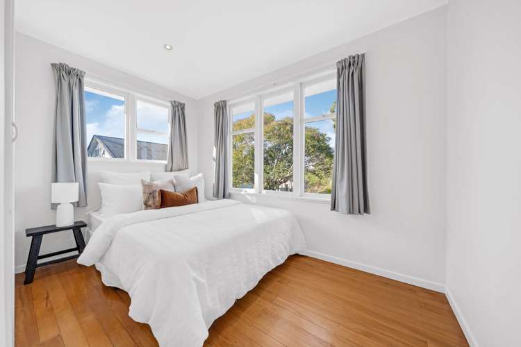 1602A Great North Road Waterview_11