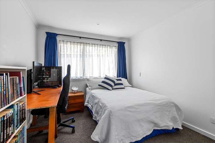 5 Three Brothers Place Warkworth_13