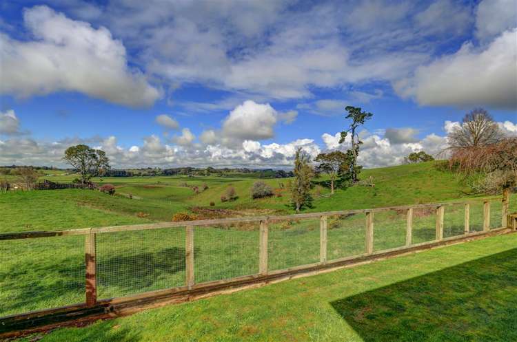 13 Highgrove Drive Grandview Heights_27