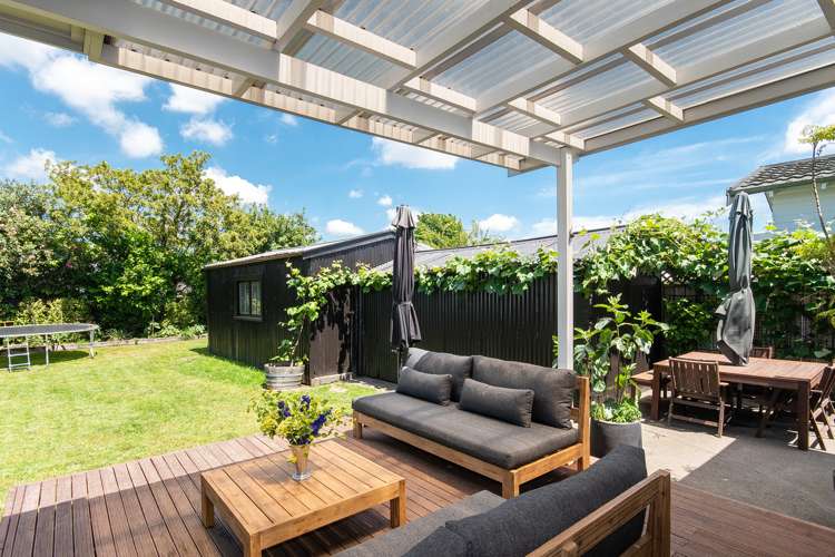 111 Duchess Crescent_0