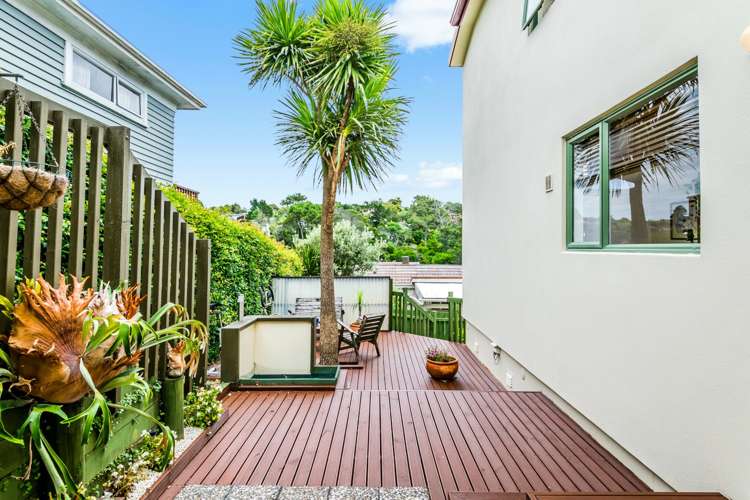 672a Beach Road Browns Bay_13