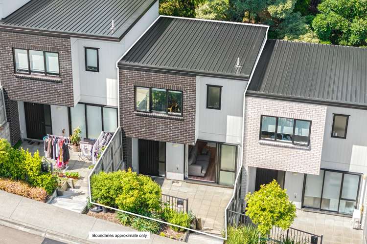 5 Tokai Place Glen Eden_9