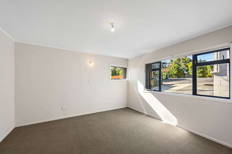 Titirangi Road Titirangi_6