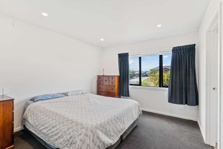 31 Takitimu Avenue Te Anau_13