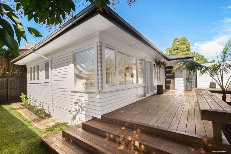 1/31 Abbotts Way Remuera_0