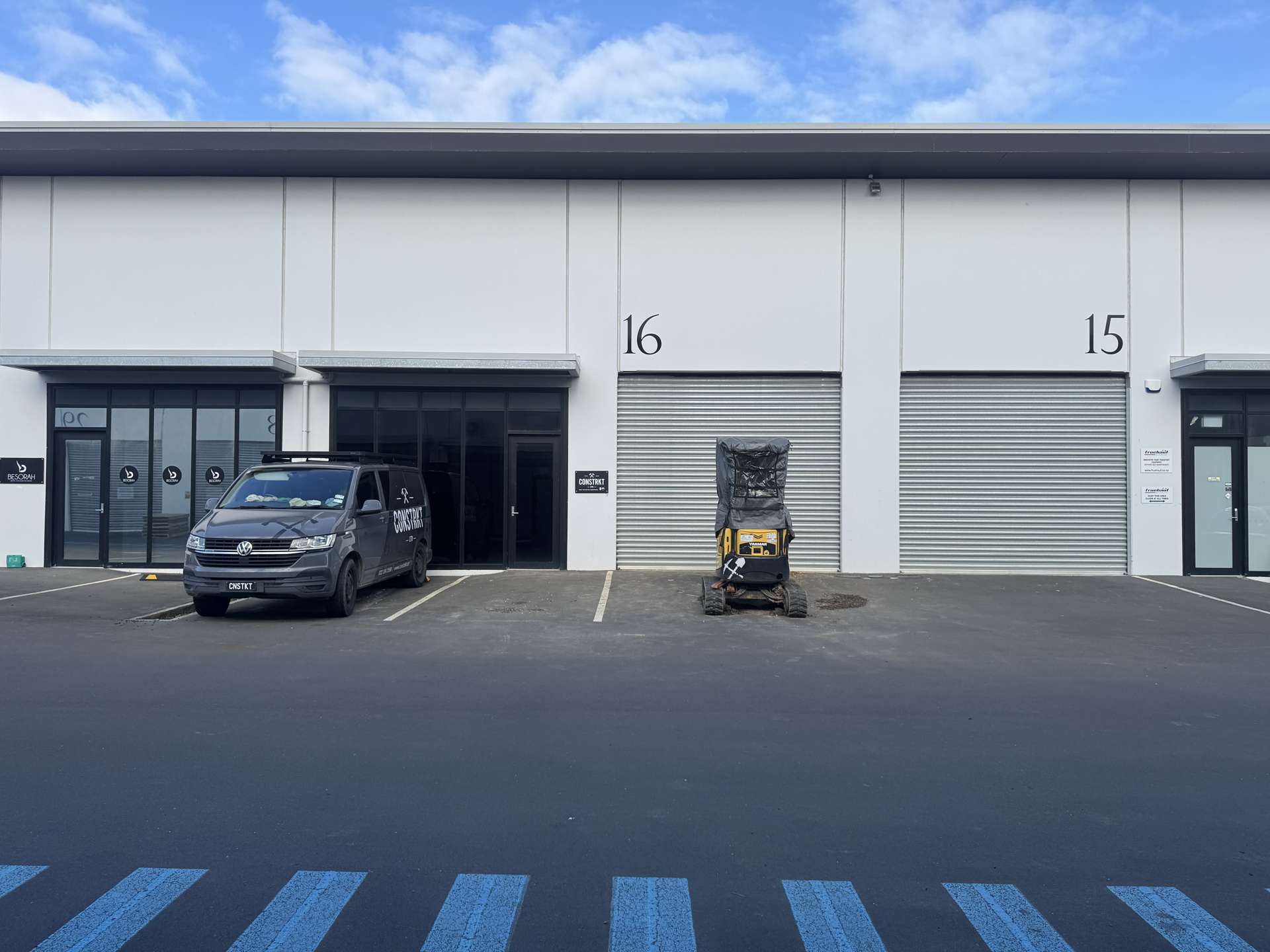 16/9 Chonny Crescent Wiri_0