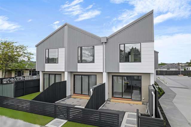 Only 1 Left–Secure Your New Papatoetoe Home Today!
