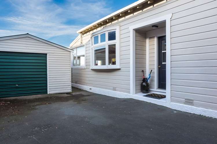 167 Surrey Street Saint Clair_17