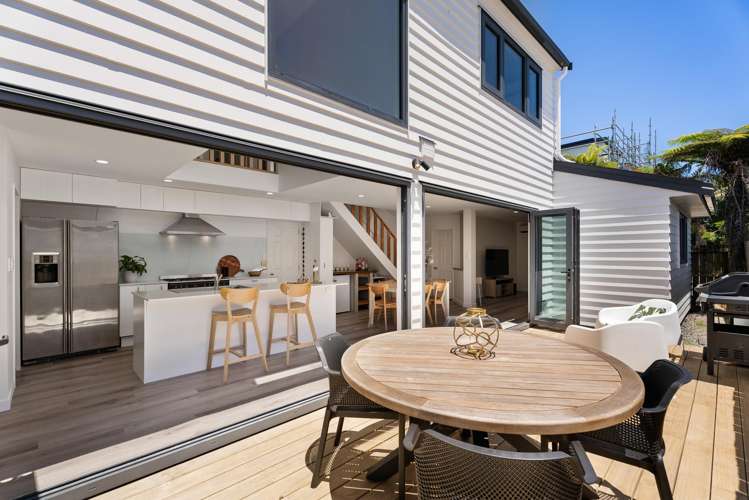 15A Taramea Street_5