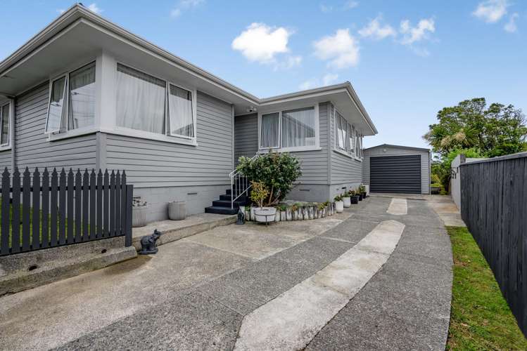 63 Mark Avenue Paparangi_25