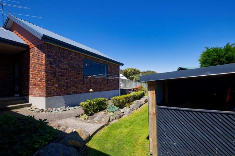 39 Kotuku Road South Bay_34