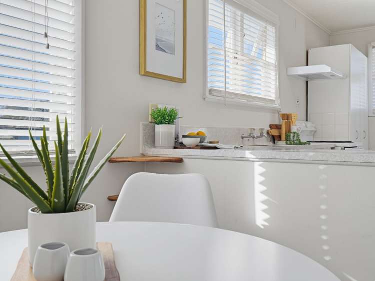 37 Hadfield Crescent College Estate_8