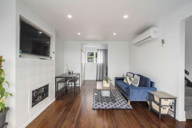58 Leicester Street Cannons Creek_2