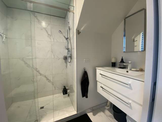 13/27 Cornwall Street Saint Albans_4