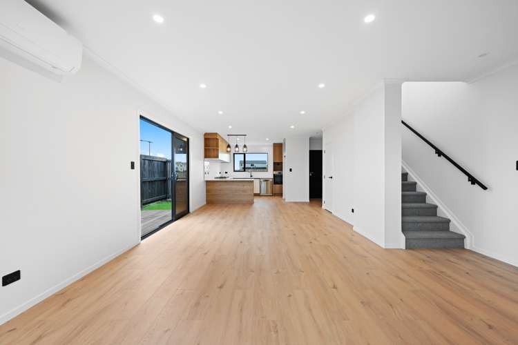 5 Earp Crescent Chartwell_7