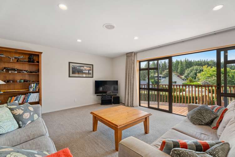 8 Larch Place Wanaka_2
