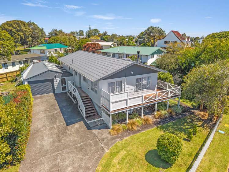 18 Riverside Drive Waiuku_16