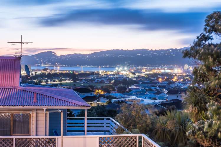 8 Dallas Court Miramar_16