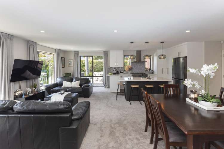 7 Bernadette Street Aidanfield_6