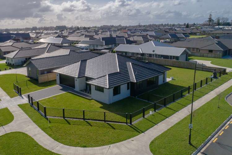 18 West Thompson Street Leamington_18