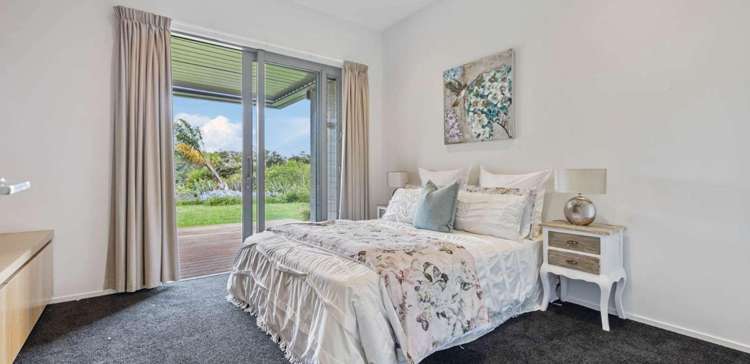 14 Stevensons Cres 10863_11