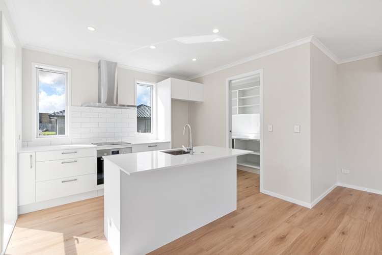 30 Brigitte View Snells Beach_3