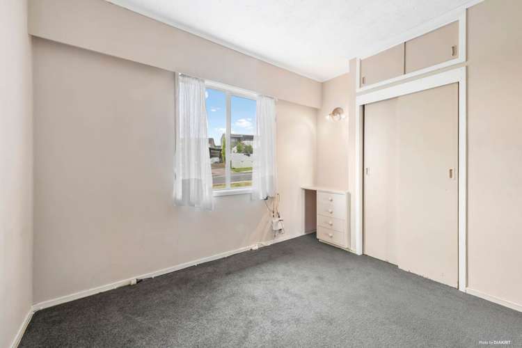 43 Spence Road Henderson_17