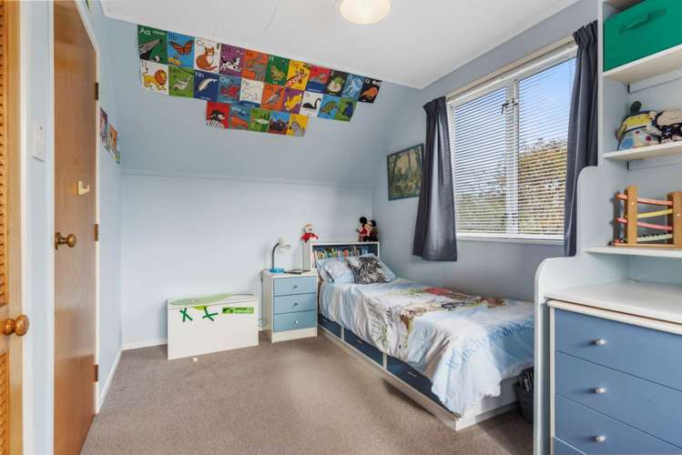 8 Tetrarch Place Totara Vale_9