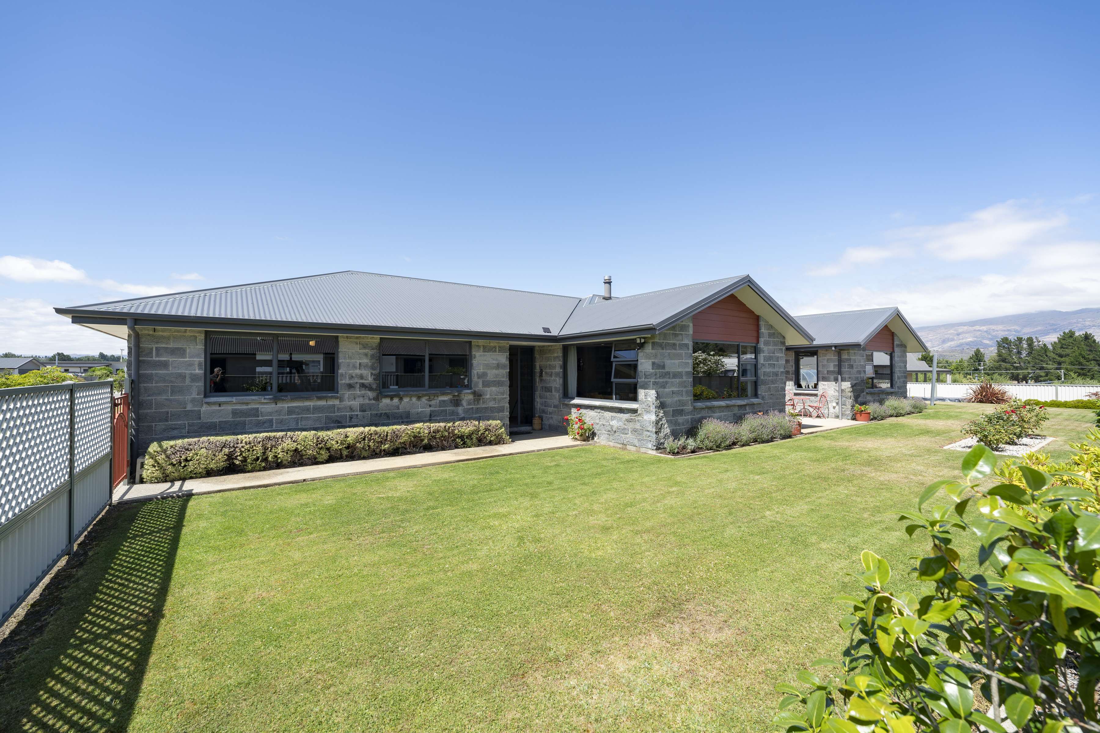 24 Chandler Crescent Clyde Central Otago Houses for Sale One Roof