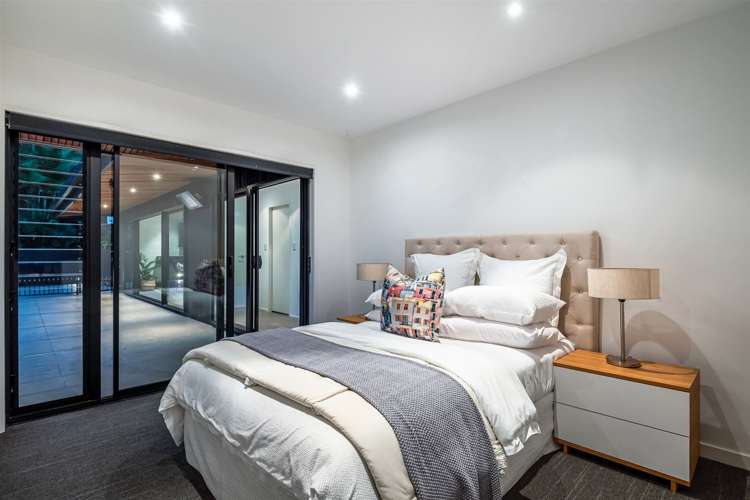 17a Parr Terrace Castor Bay_13