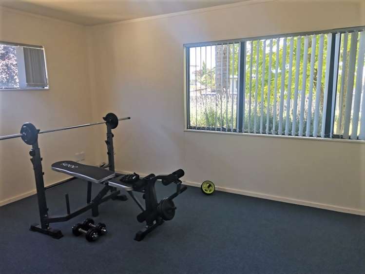 34 Manaia View Road One Tree Point_13