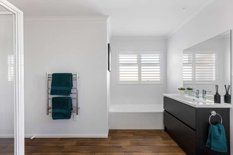 11 Francis Skinner Place Orewa_10