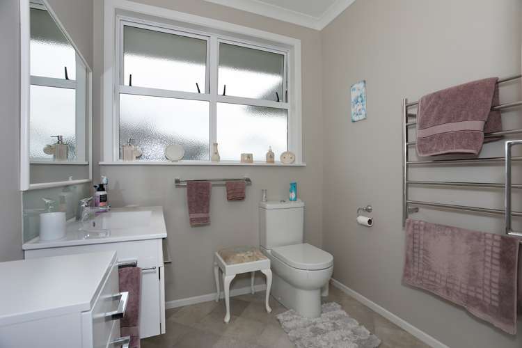 9 Bredins Line Marton_16