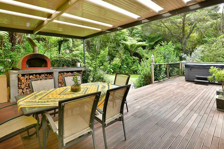 30 Cochrane Avenue Arkles Bay_10